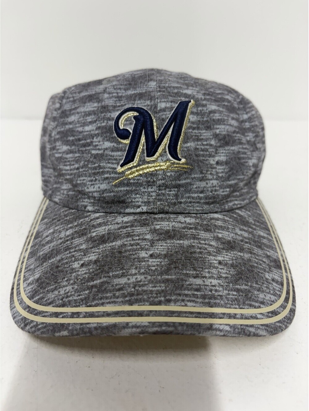 Milwaukee Brewers Gray & White Baseball Hat - New Era - Women’s Adjustable